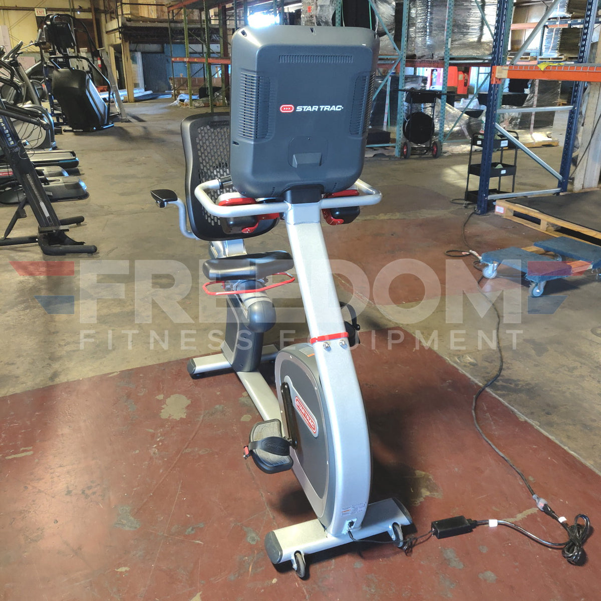 Star Trac 8 Series Recumbent Bike w/16" Embedded Display