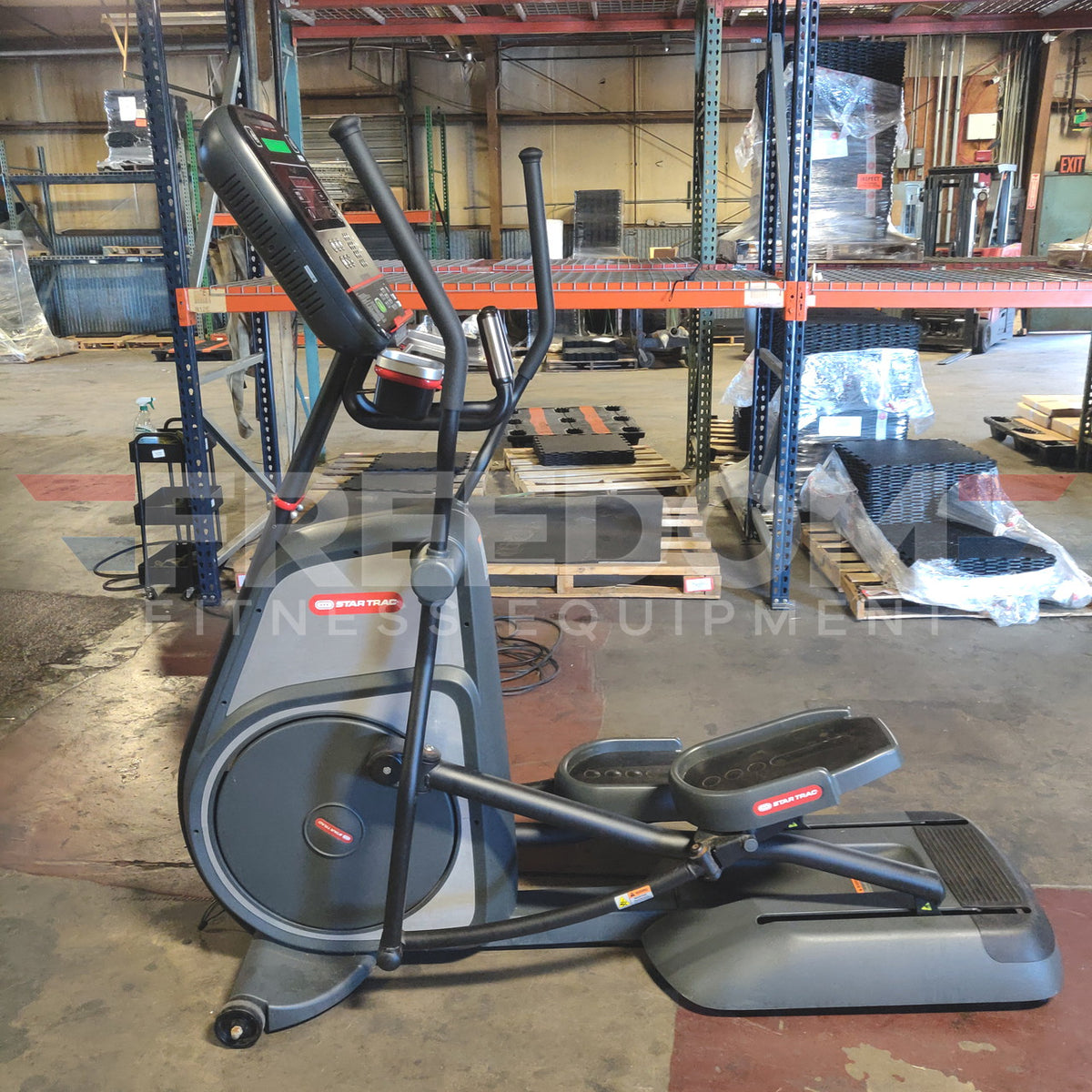 Star Trac 8 Series Cross Trainer w/ LCD Console