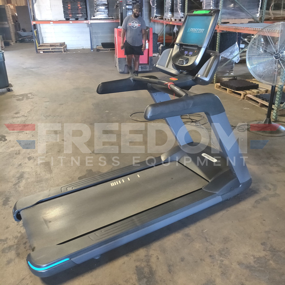 Precor TRM 681 Treadmill w/ P82 Console