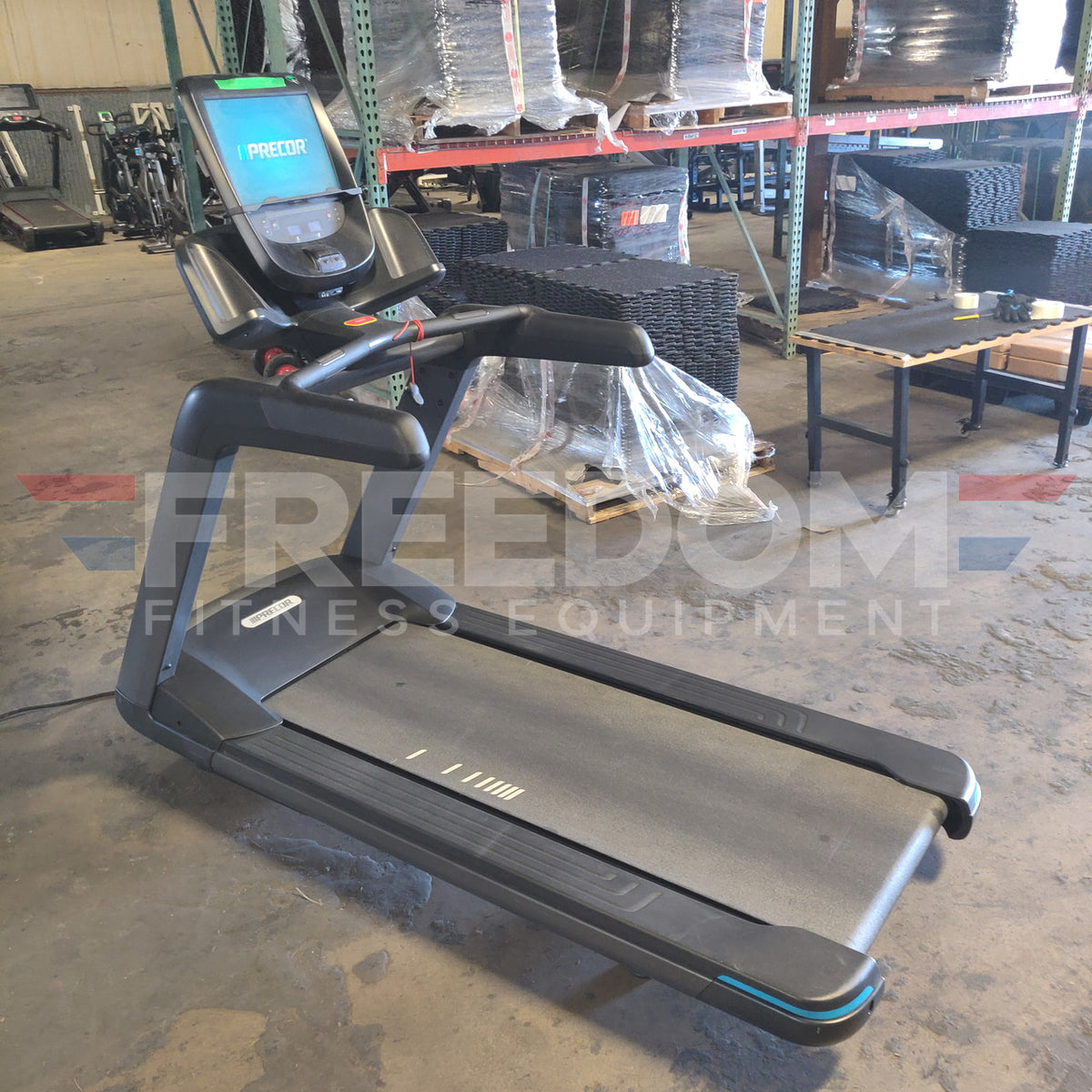 Precor TRM 681 Treadmill w/ P82 Console