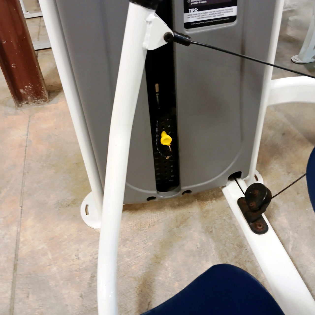 Legend Fitness SelectEDGE Chest Press