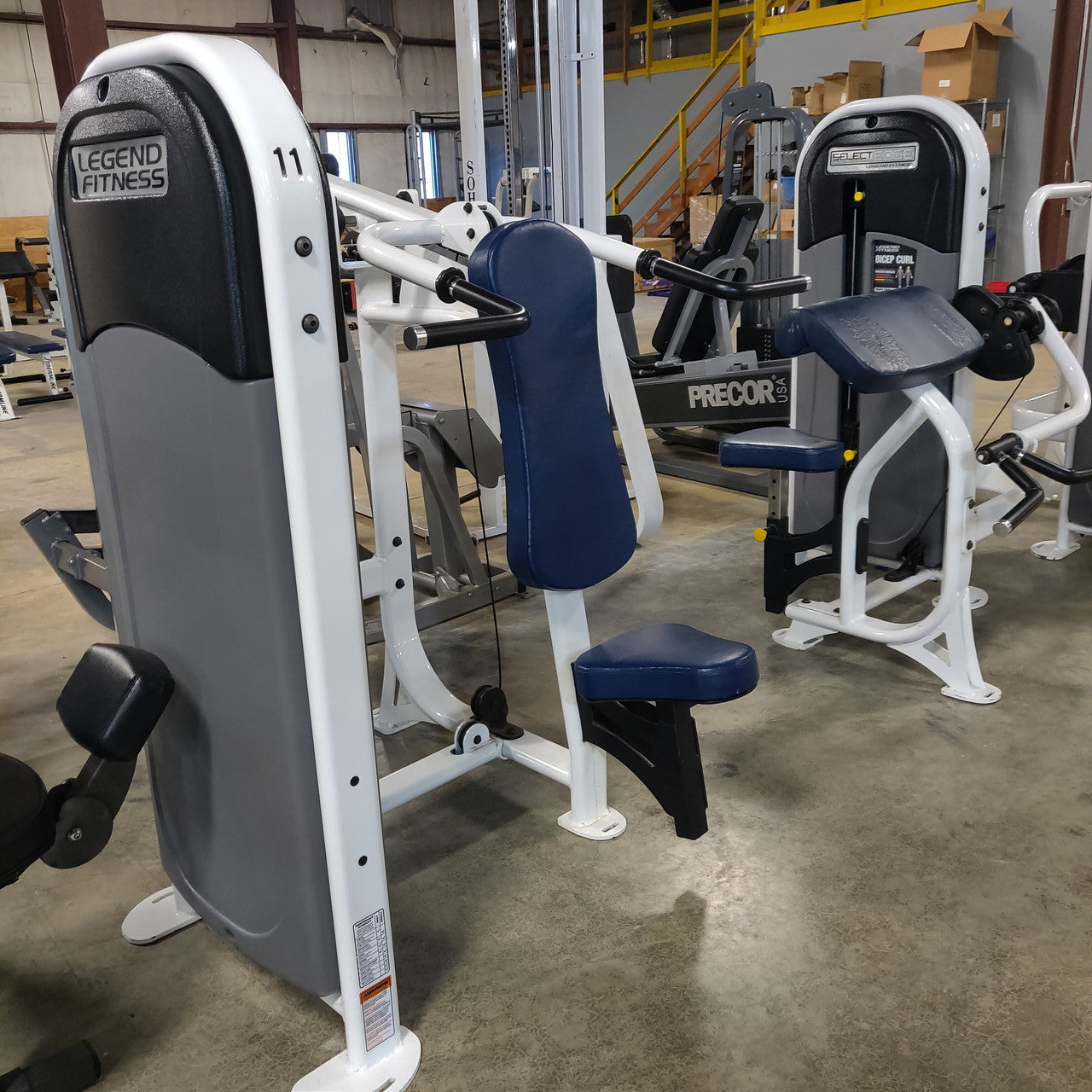 Legend Fitness SelectEDGE Shoulder Press