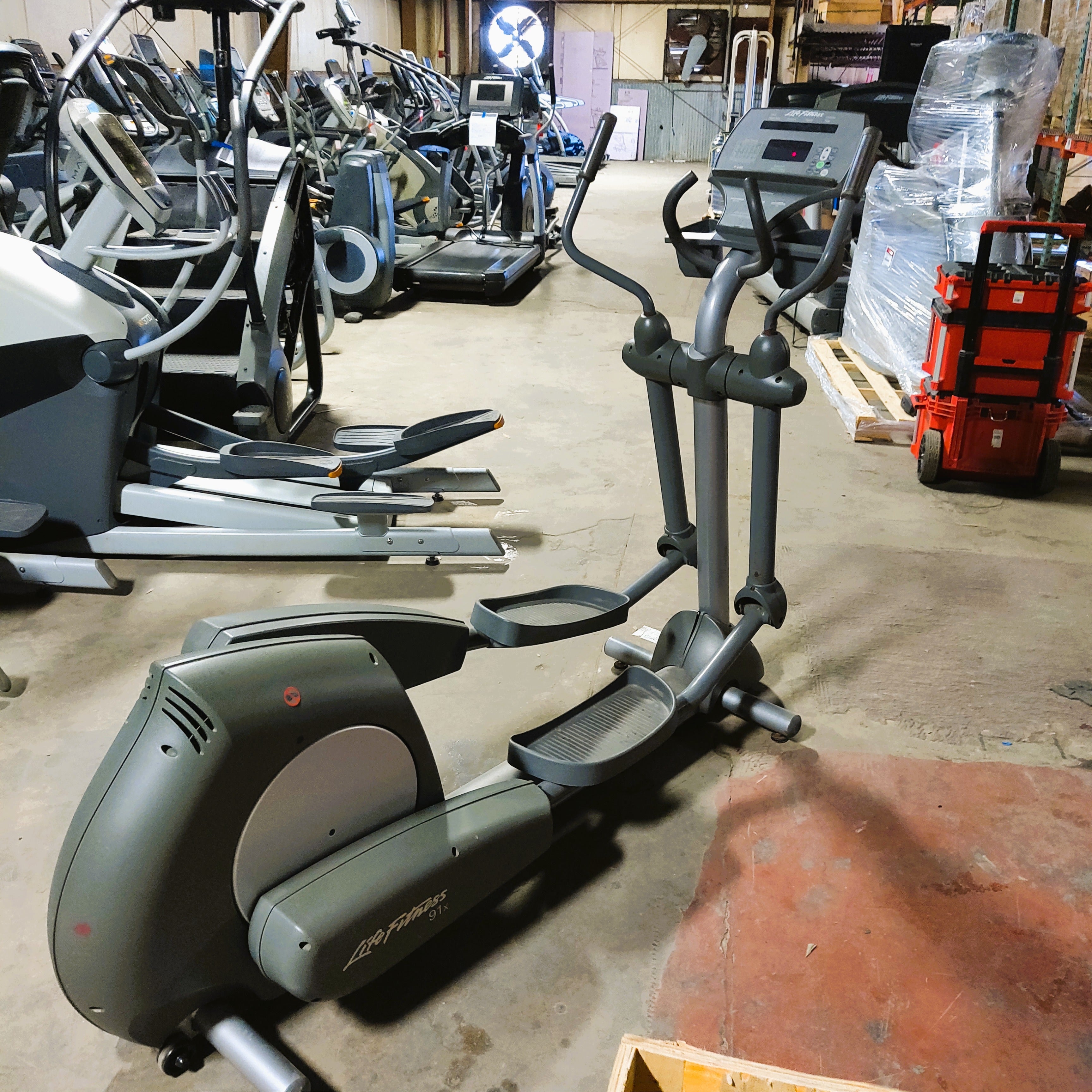 Life Fitness 91xi Elliptical Cross-Trainer1