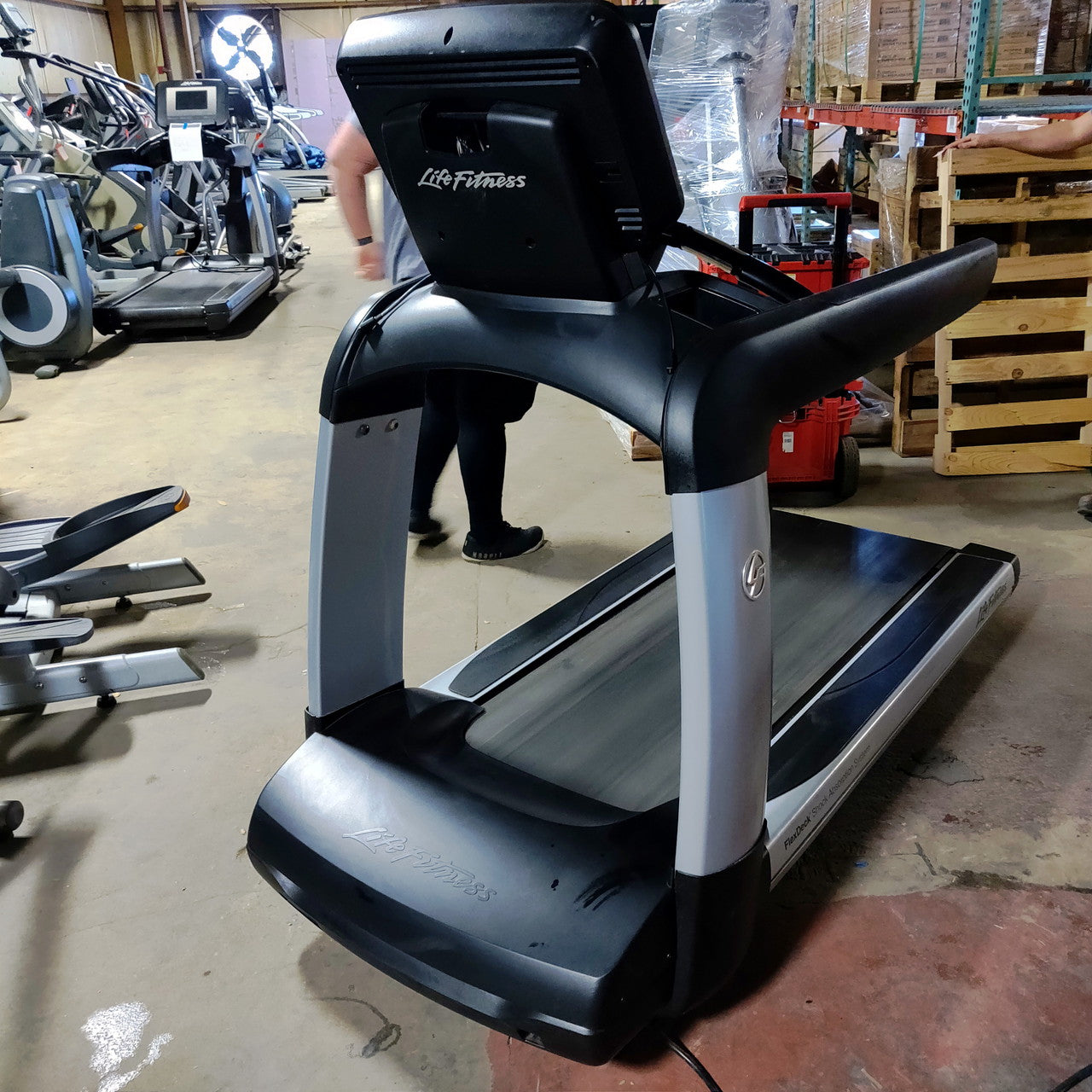 Life Fitness 95T Treadmill Commercial