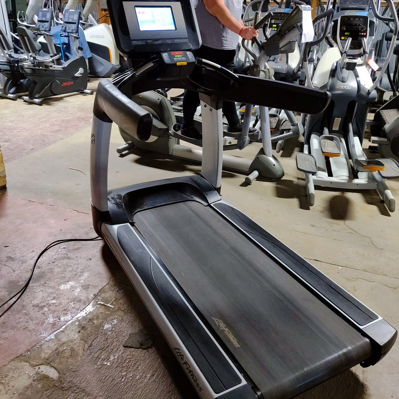 Life Fitness 95T Treadmill Commercial