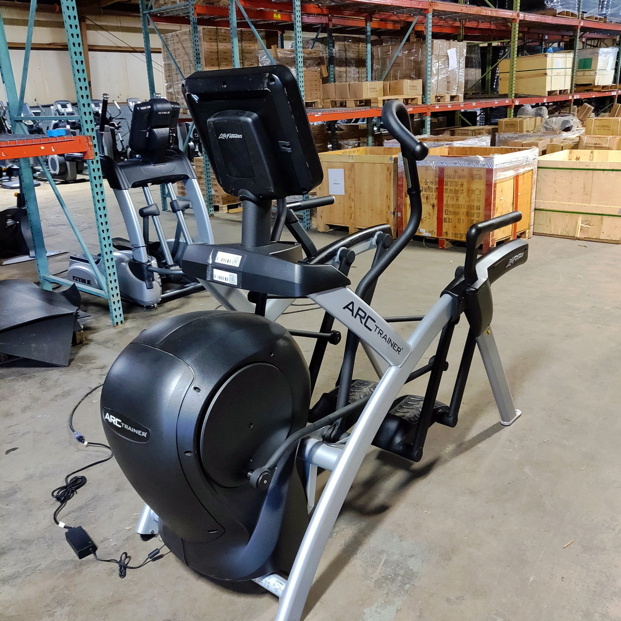 Life Fitness Arc Trainer Total Body with Smartscreen