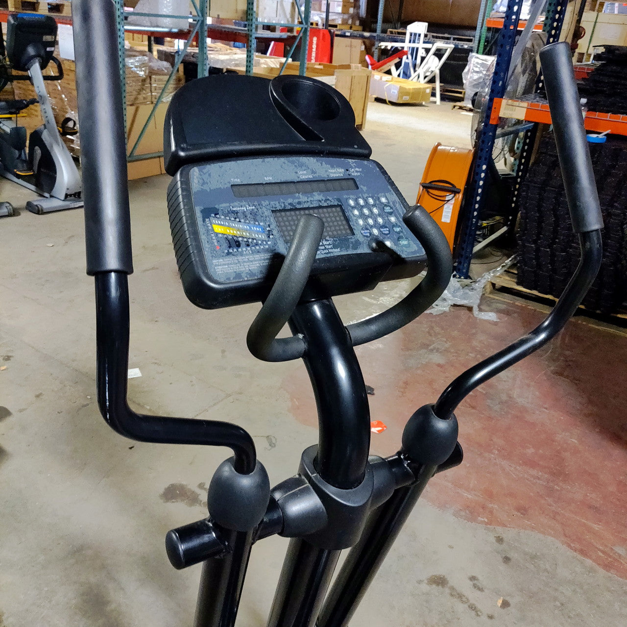 Life Fitness CT-9100 Elliptical Cross-Trainer