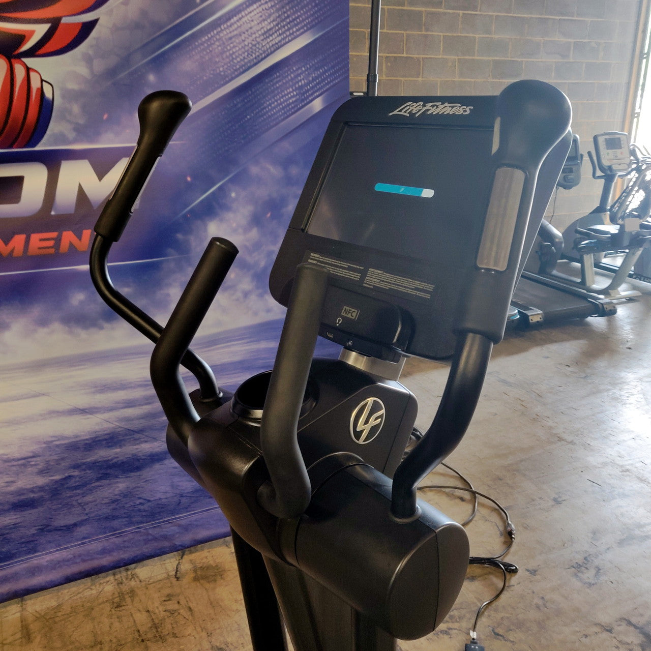 Life Fitness Integrity SE3 Elliptical