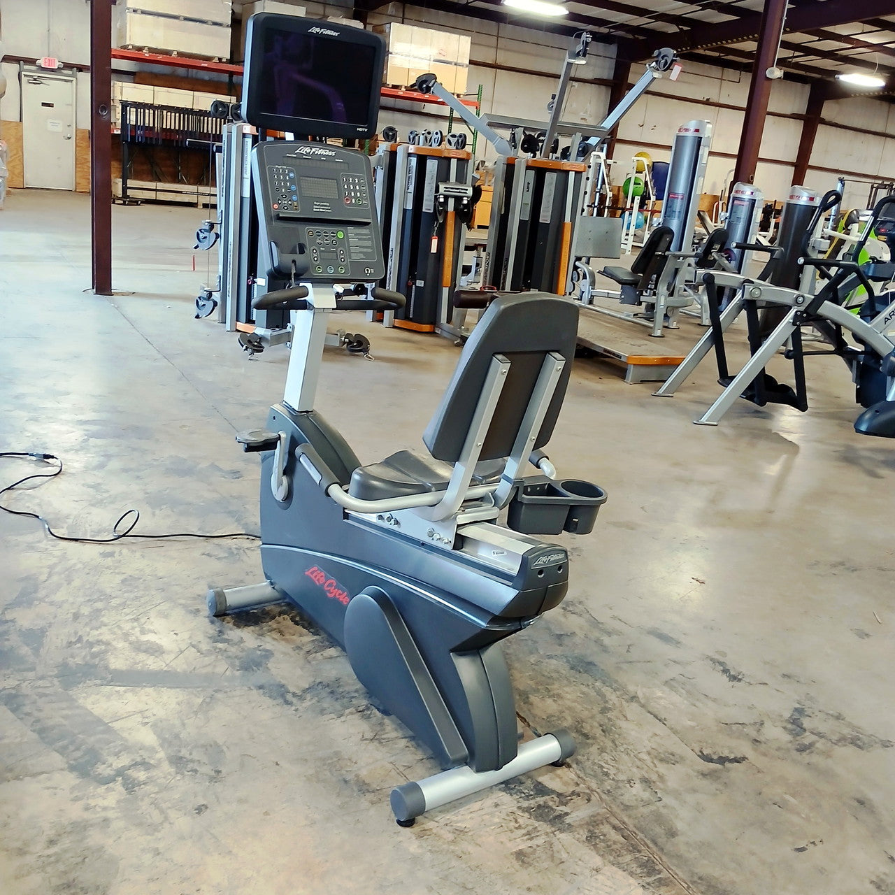 Life Fitness Integrity Series CLSR Recumbent Bike