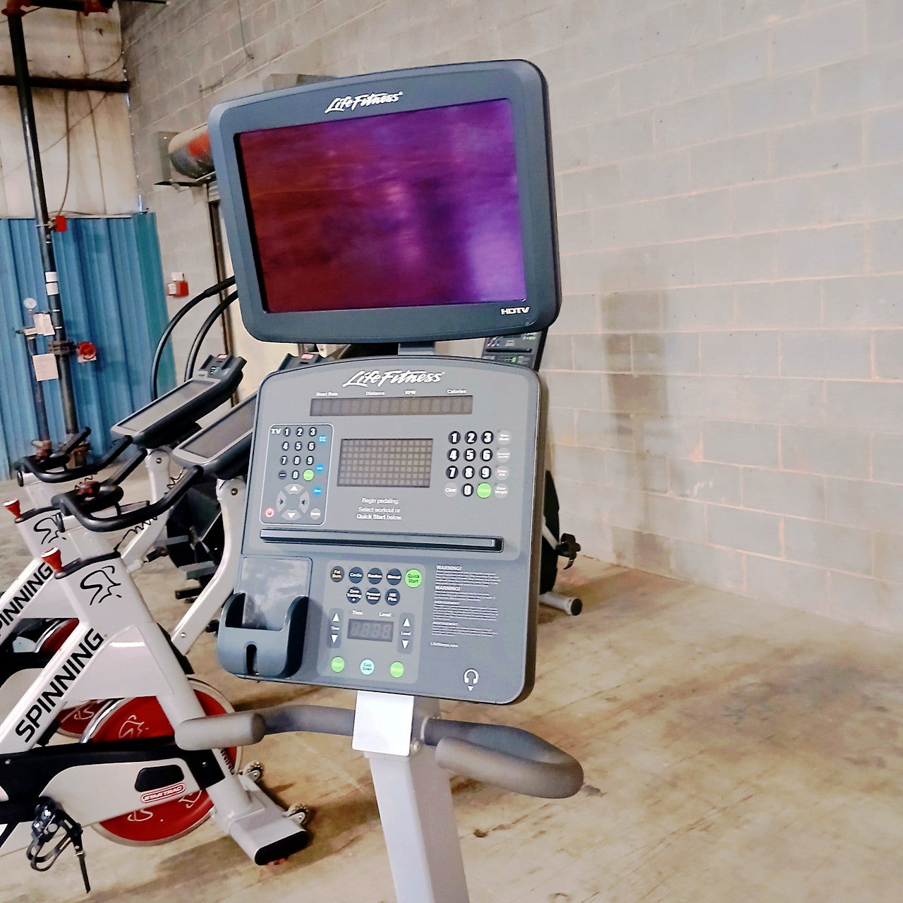 Life Fitness Integrity Series CLSR Recumbent Bike