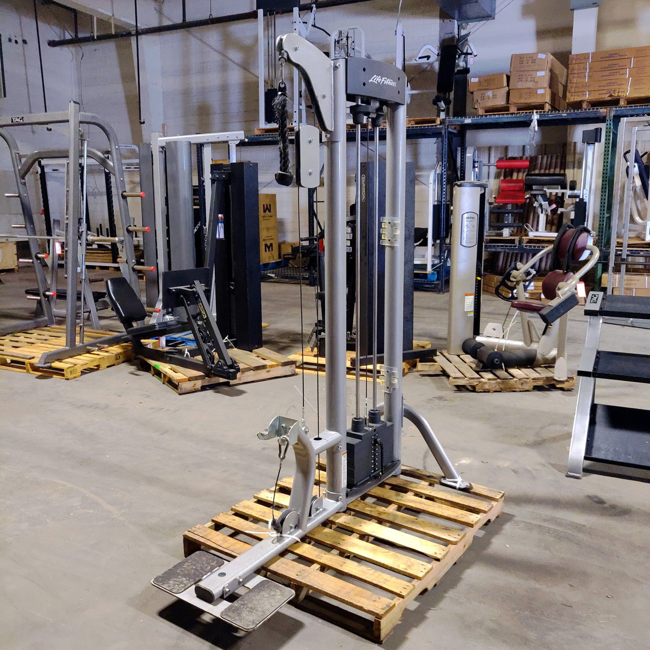 Life Fitness Lat Pulldown Bicep/Tricep Curl Combo OSBT