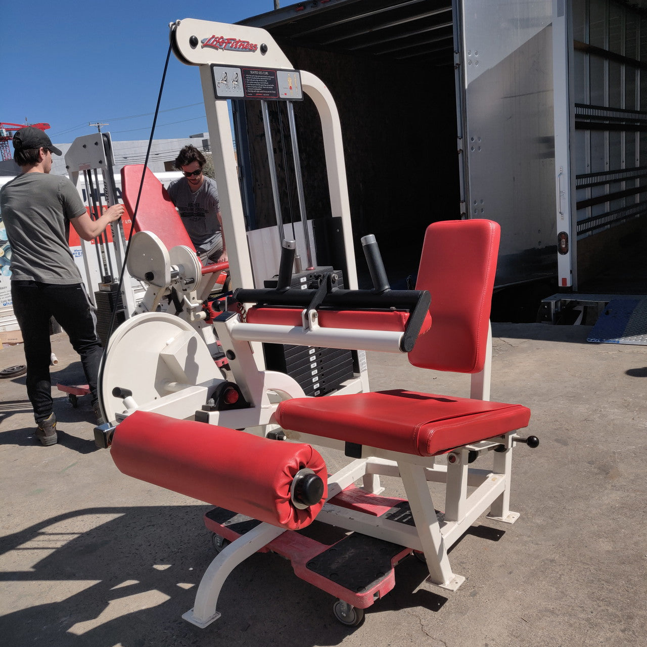 Life Fitness Pro1 Seated Leg Curl