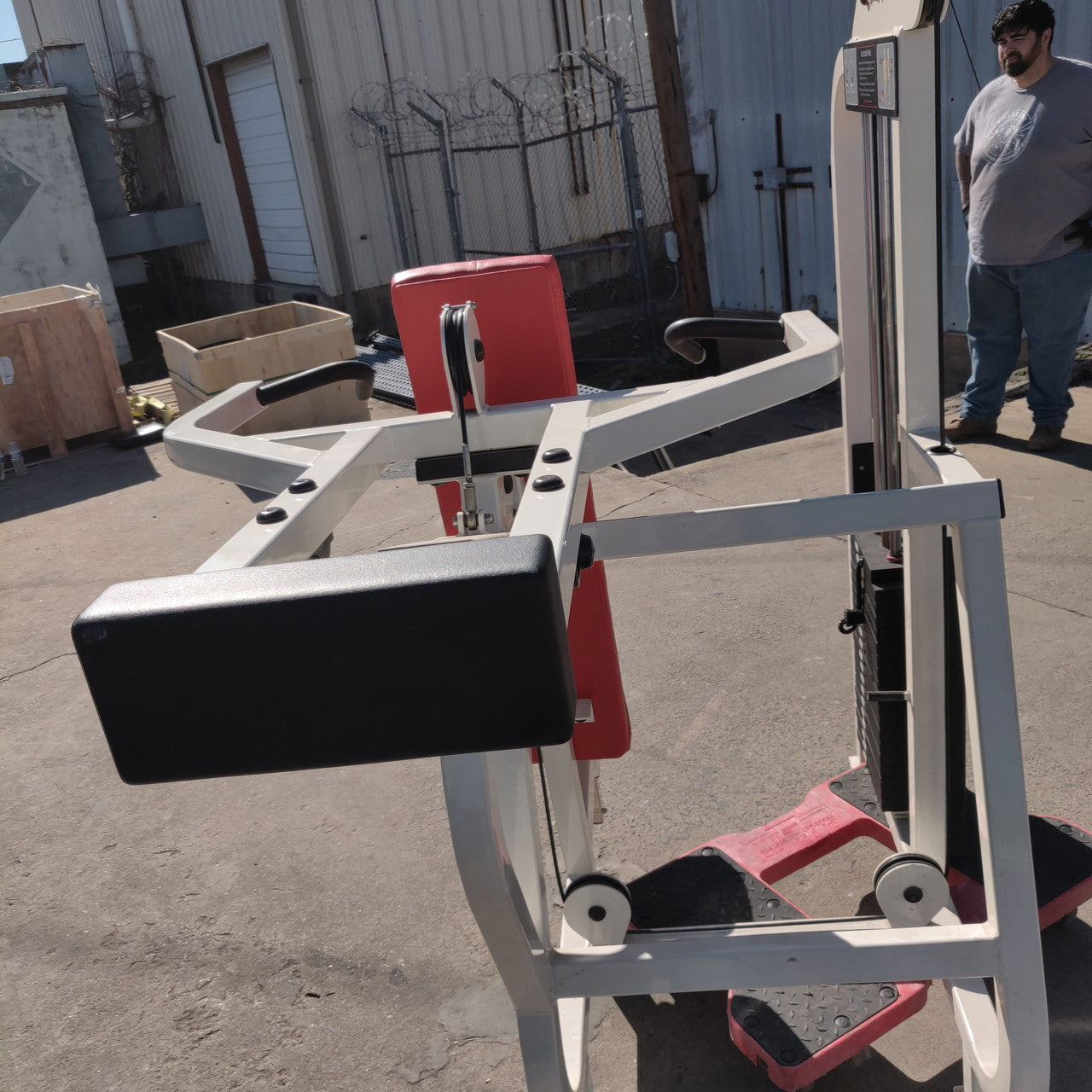 Life Fitness Pro1 Shoulder Press Selectorized