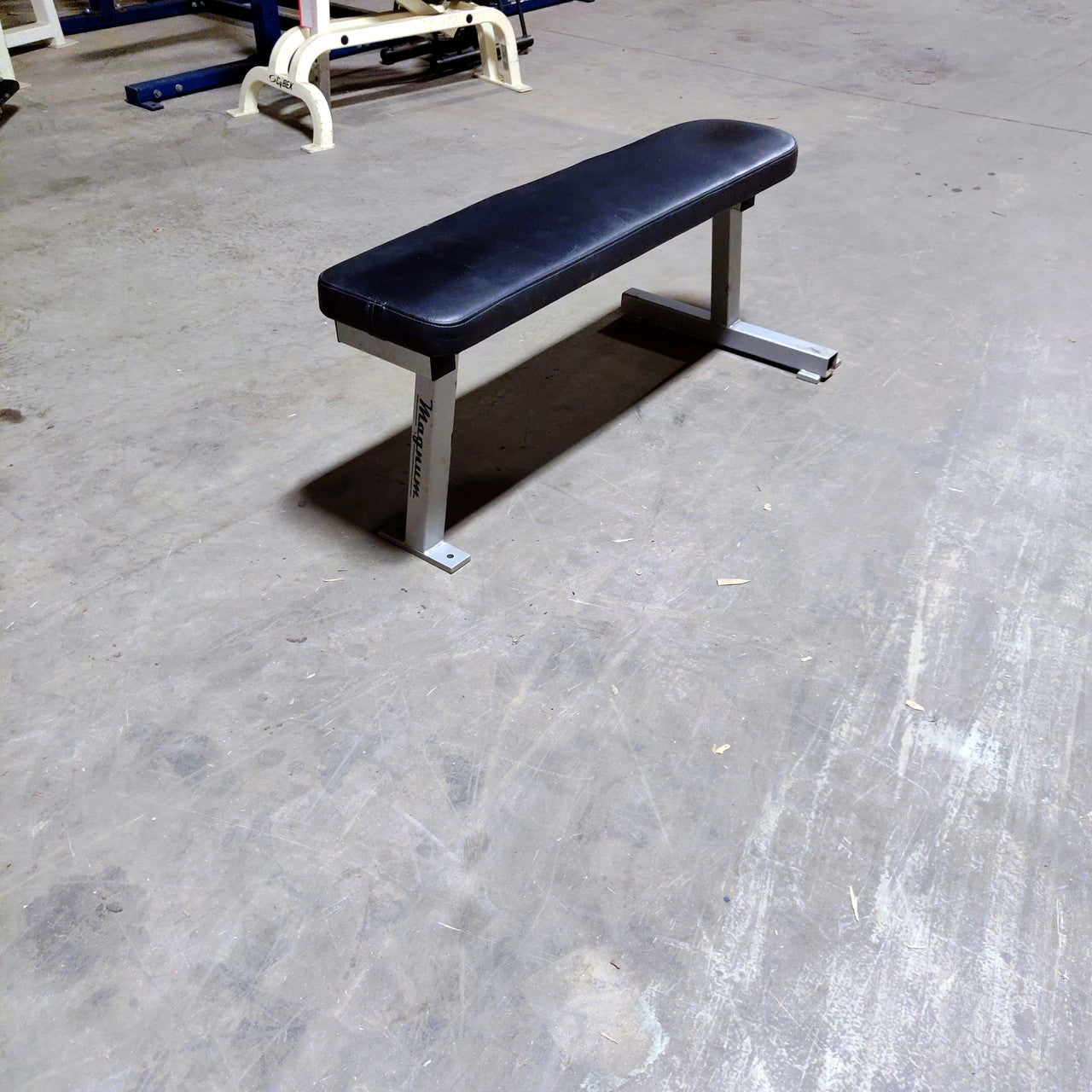 Magnum Flat Bench