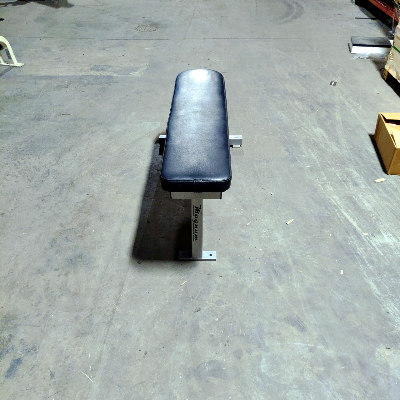 Magnum Flat Bench
