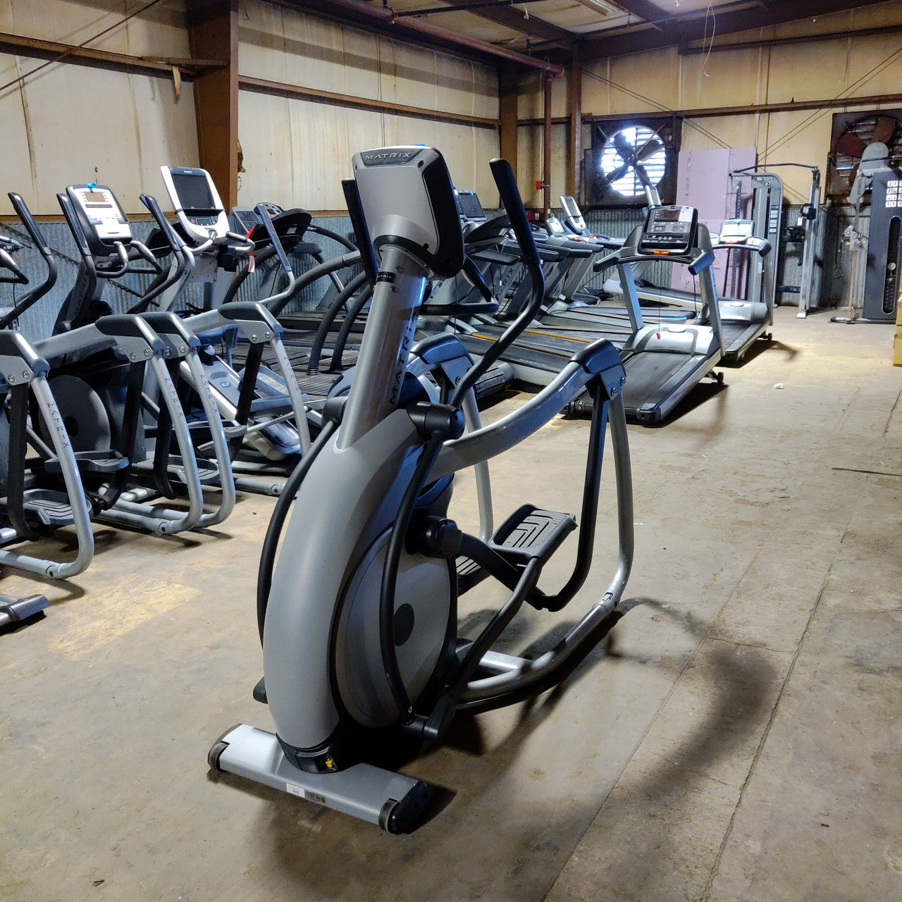 Matrix Elliptical E3X Suspension Trainer Commercial Model