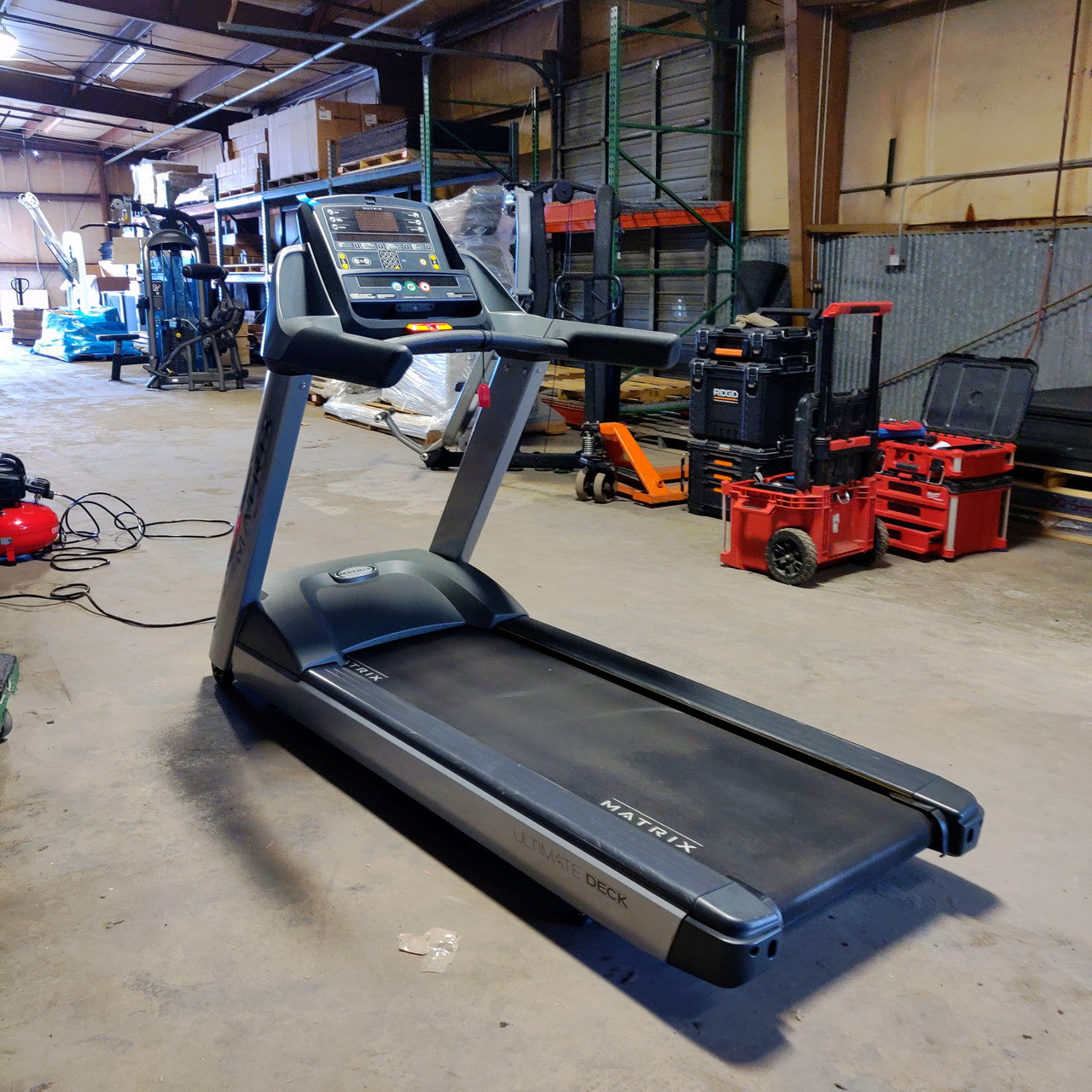 Matrix T3X Treadmill Commercial Grade