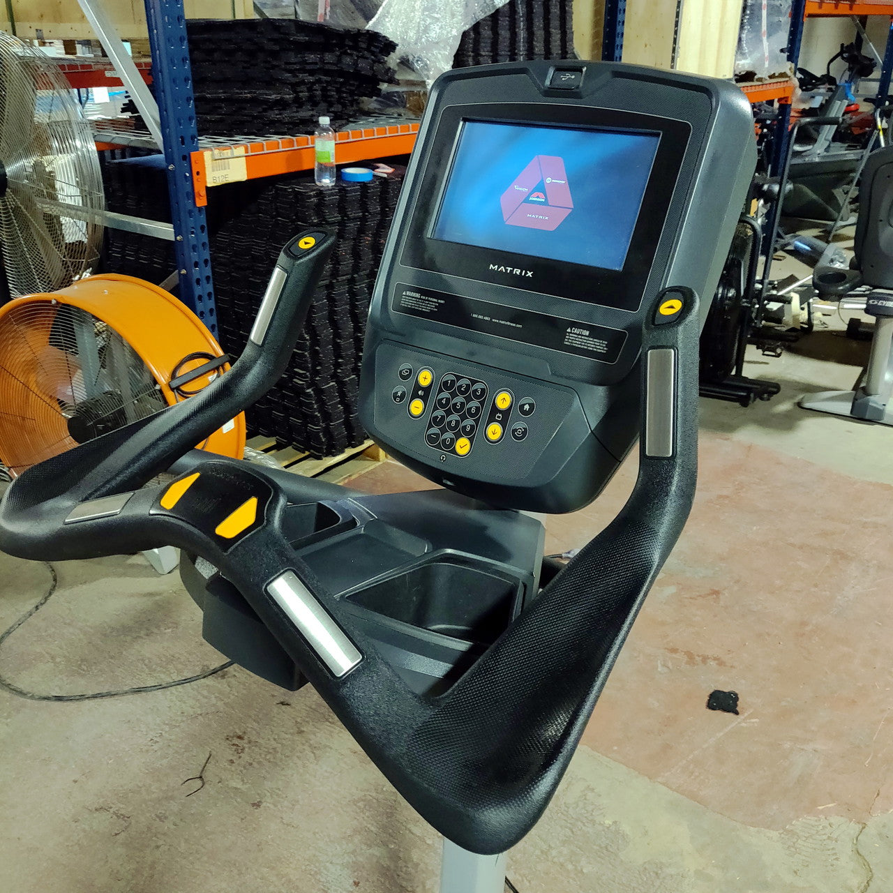 Matrix U7xi Upright Bike