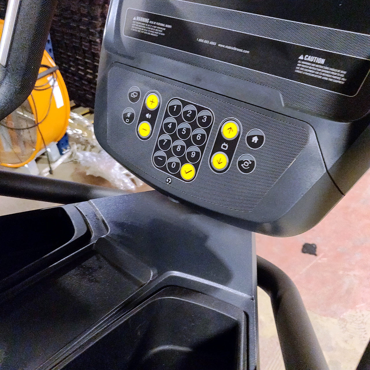 Matrix U7xi Upright Bike