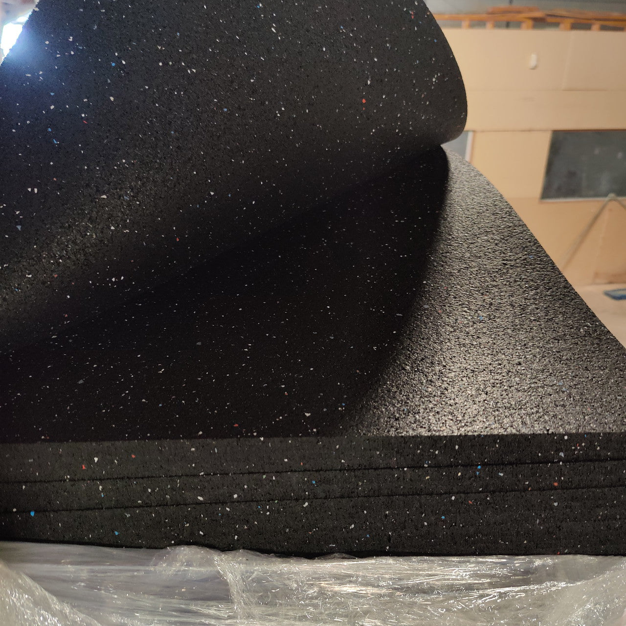 NEW 3/8" Premium Gym Flooring Mats 4' x 6' Confetti Fleck