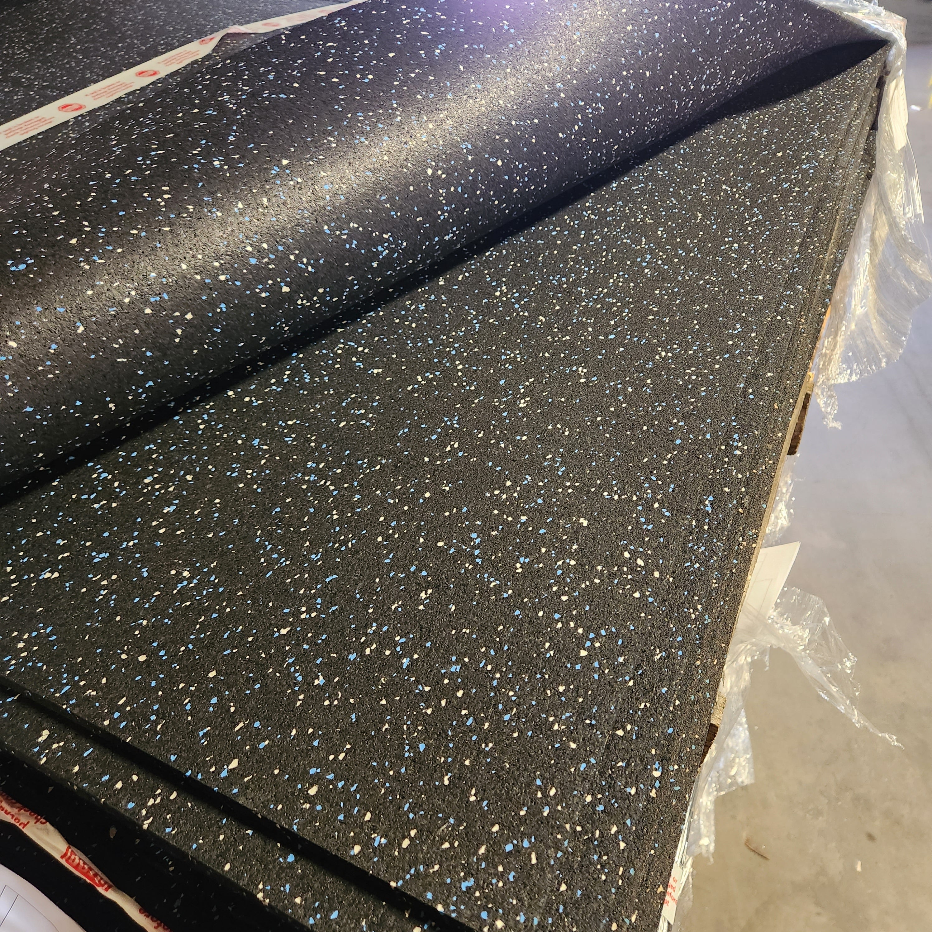 NEW 8mm Premium Gym Flooring Mats 4' x 6' (Blem) BlueGrayFleck