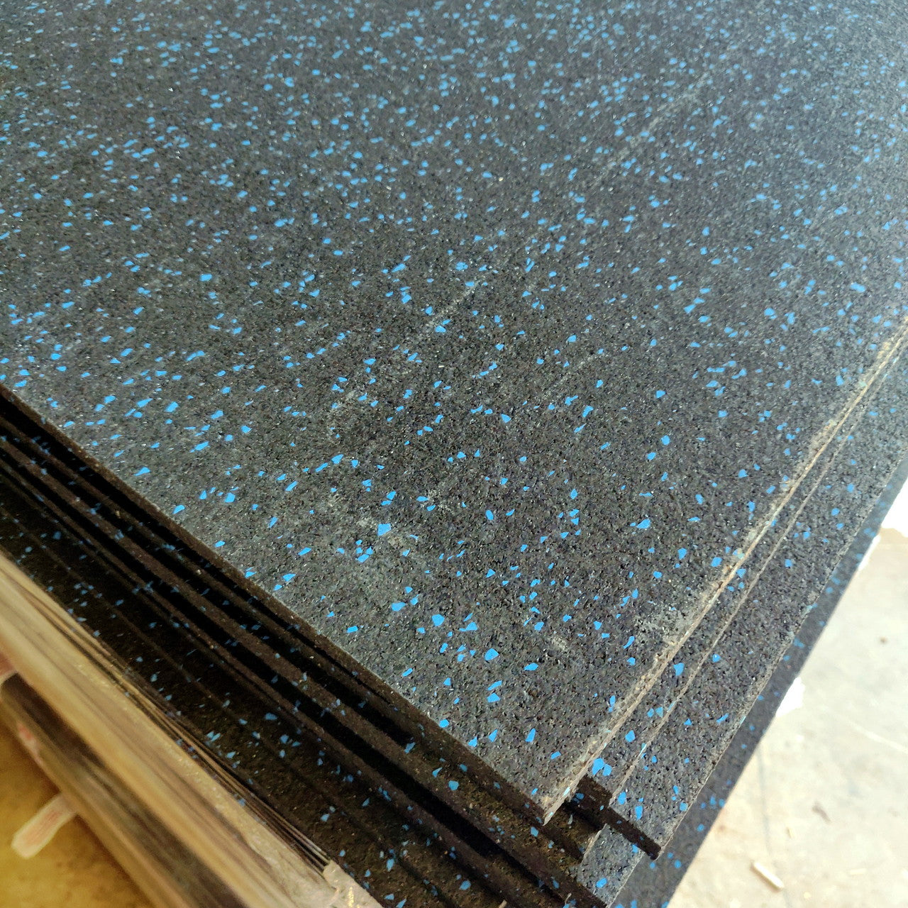 NEW Hammer Clad 8mm Premium Gym Flooring Mats 4' x 6' (Blem)