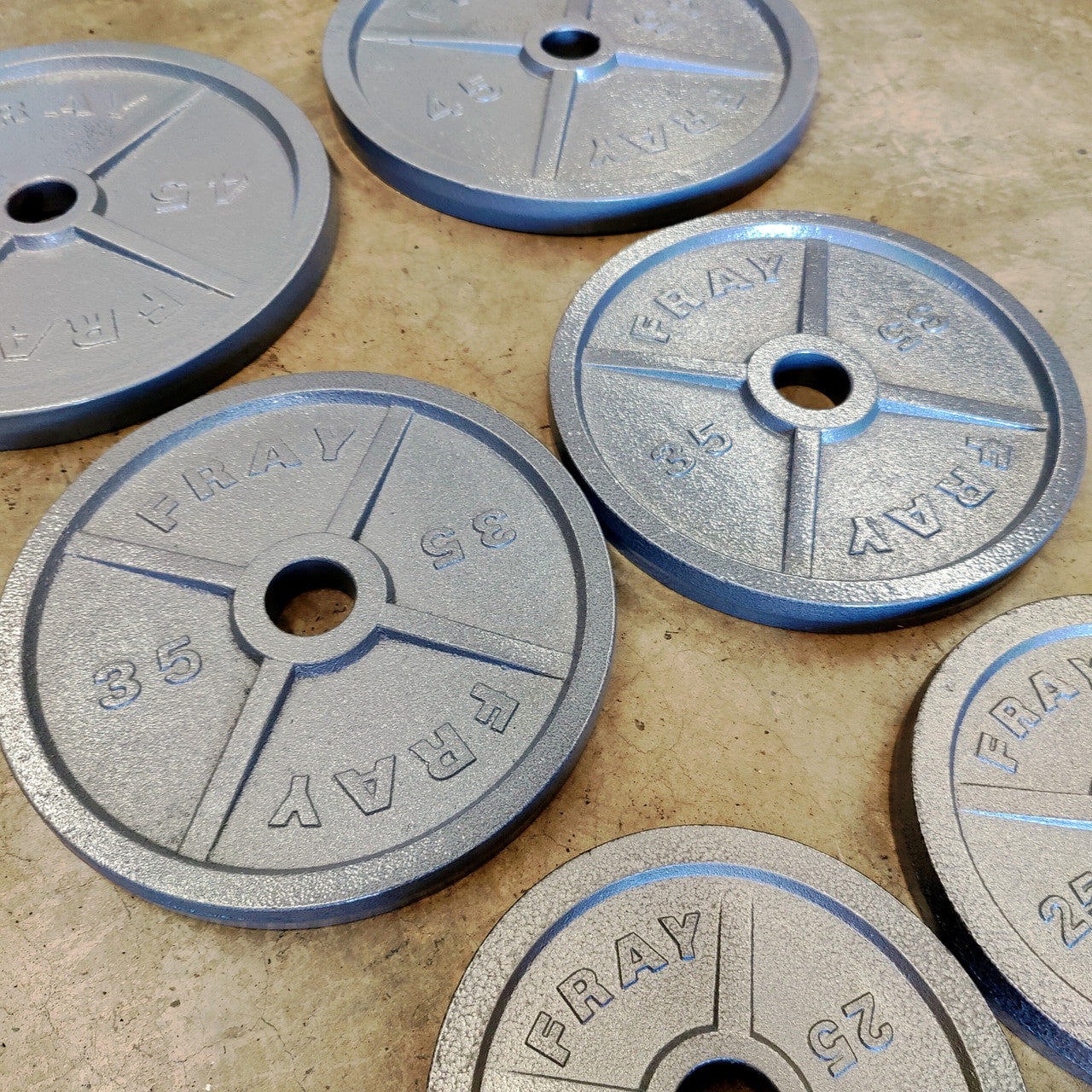 New Iron Grip Urethane 12-Sided Olympic Plates (3,655 lbs)