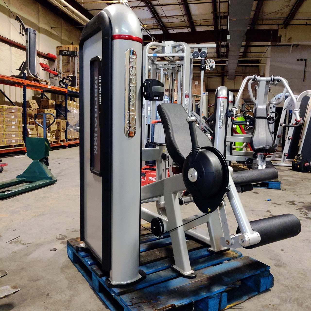 Nautilus Inspiration Leg Extension Commercial Grade