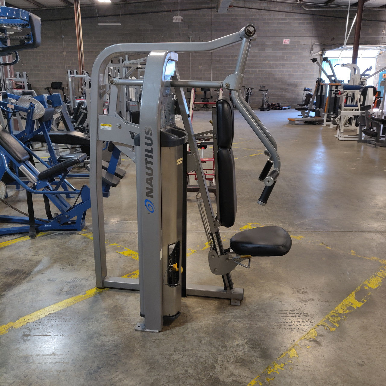 Nautilus Nitro Vertical Chest