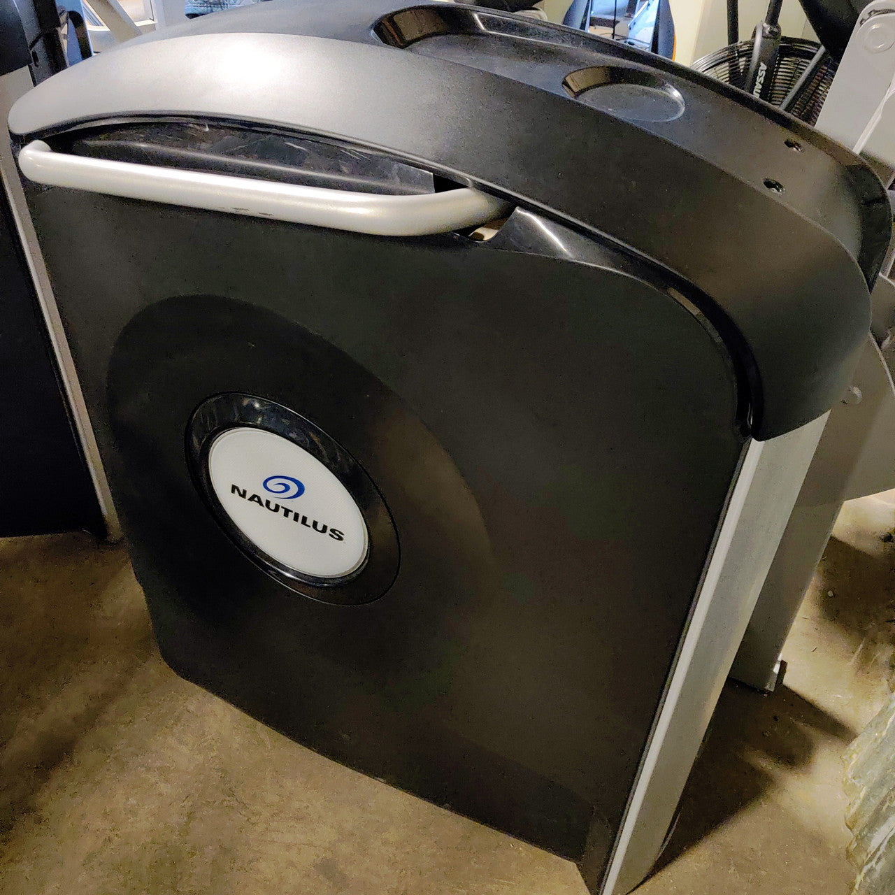 Nautilus Nova Back Extension