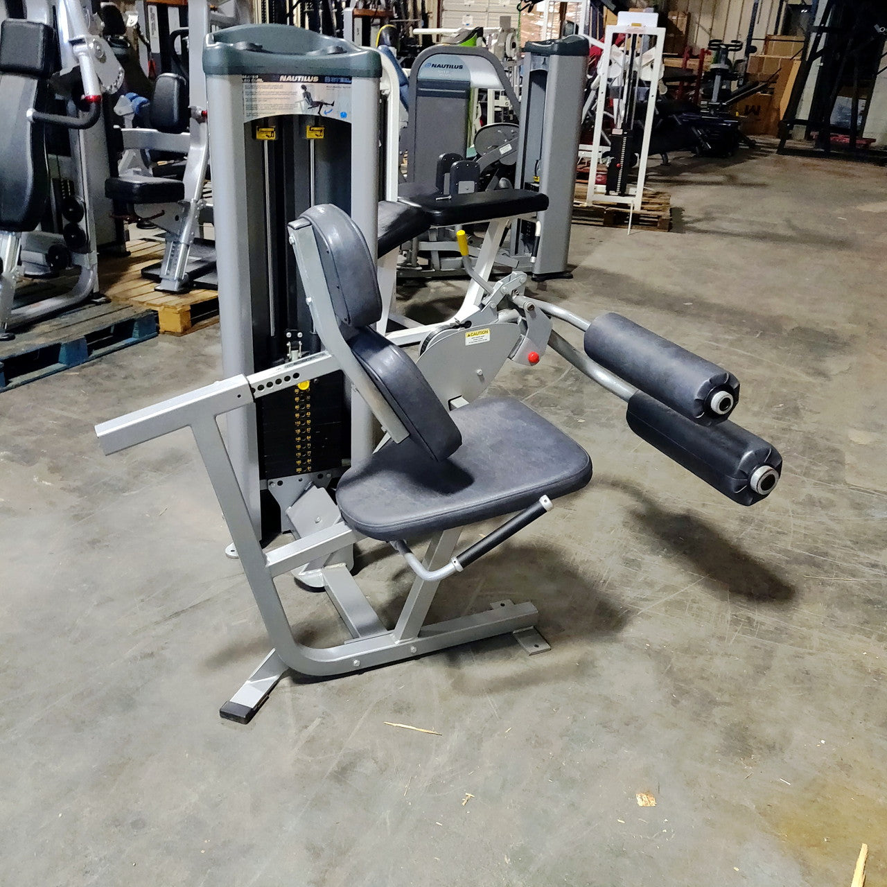 Nautilus Seated Leg Curl Steel Series