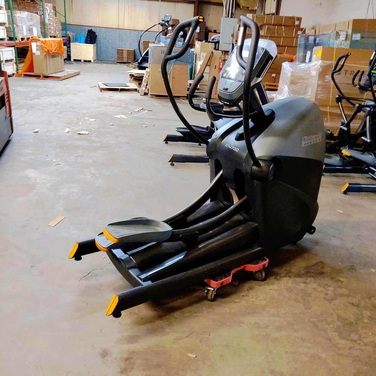 Octane Fitness XT4700 Elliptical