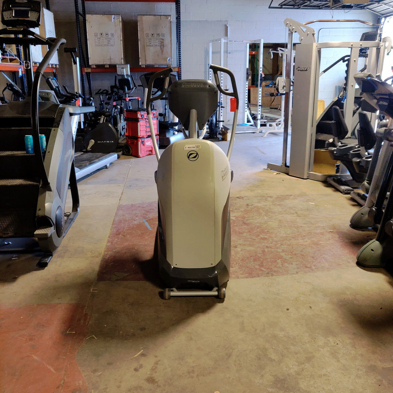 Octane Fitness XT4700 Elliptical w/Smart Console