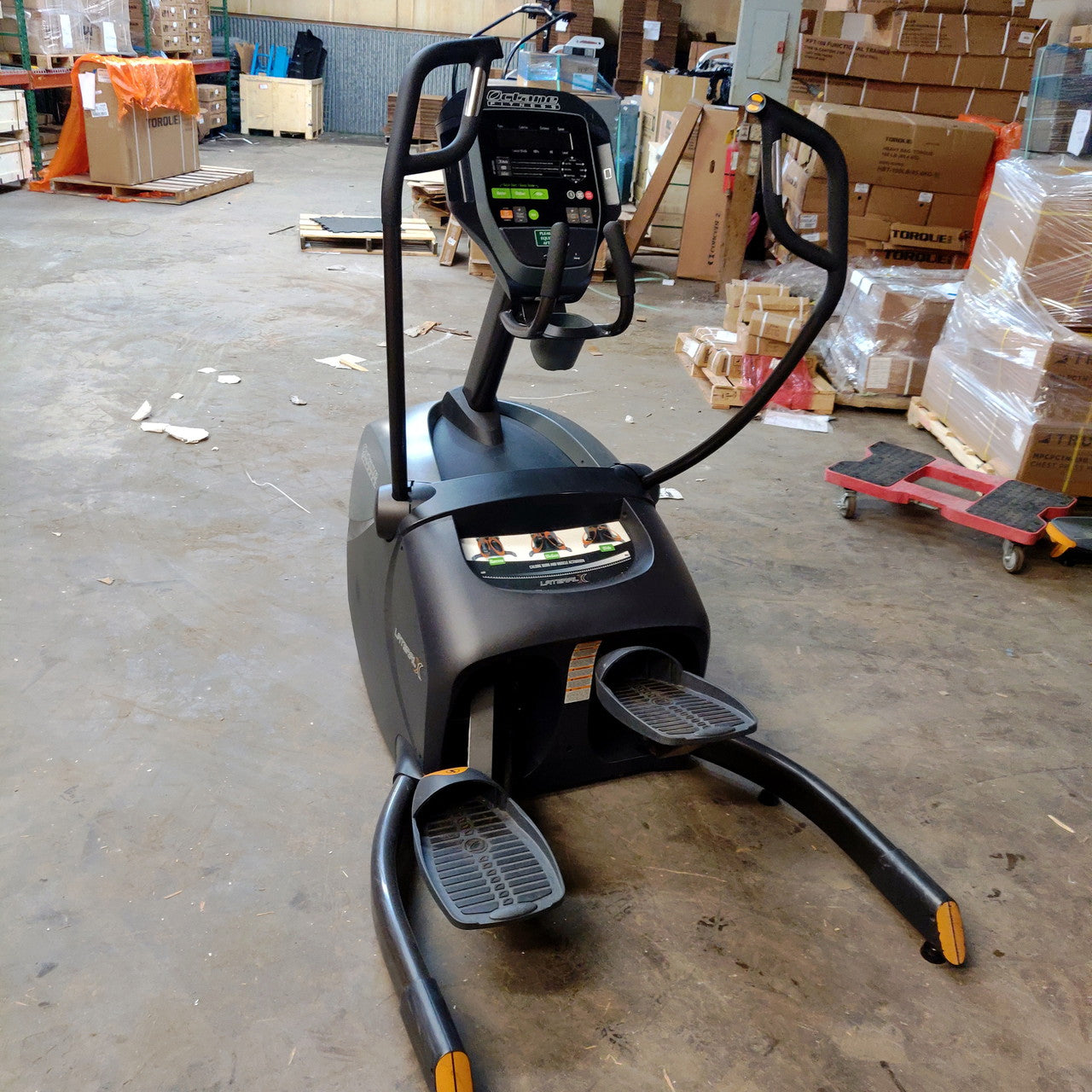 Octane LX8000 Lateral Trainer