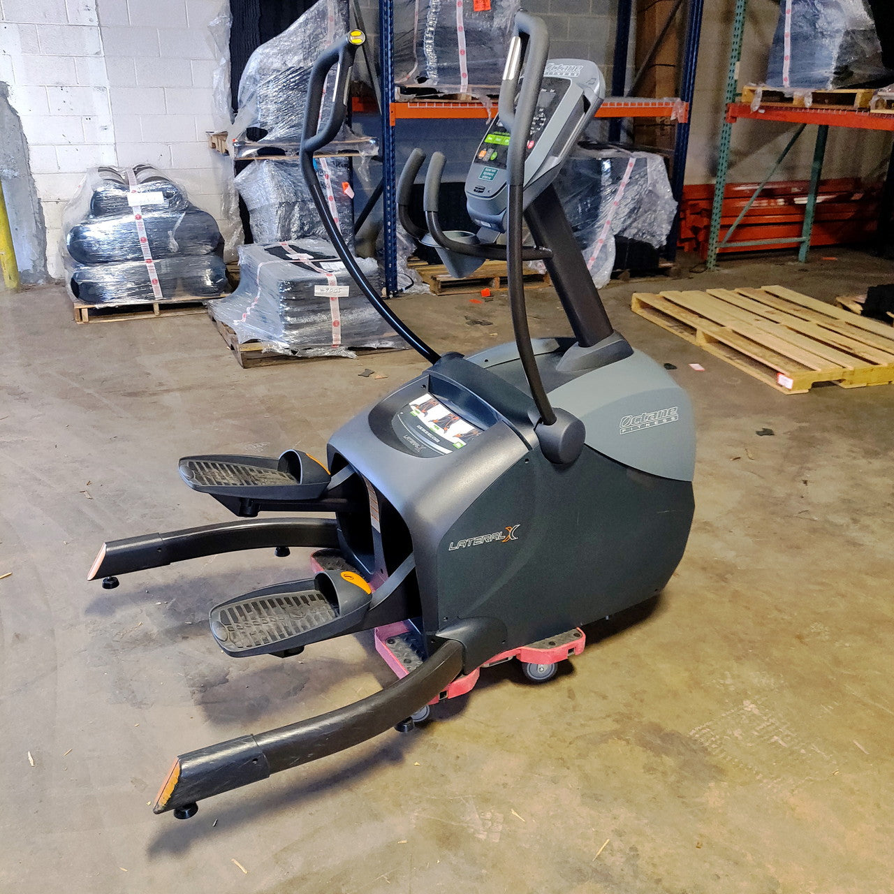 Octane LX8000 Lateral Trainer