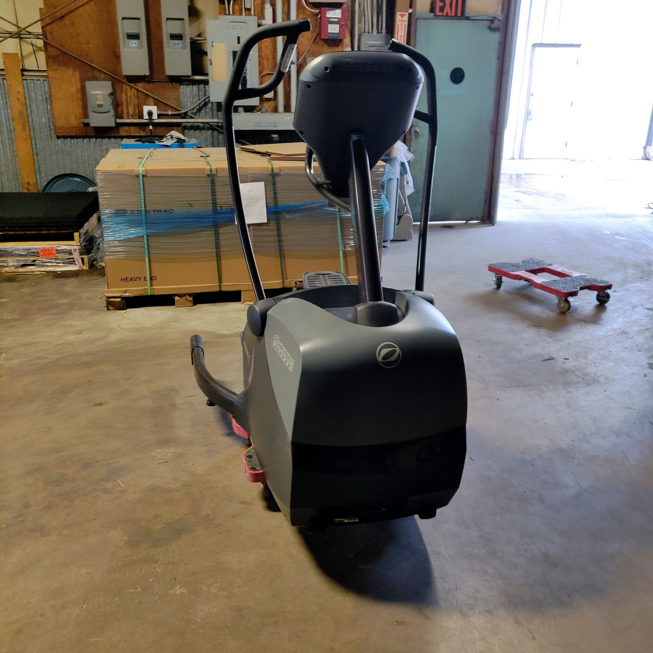 Octane LX8000 Lateral Trainer