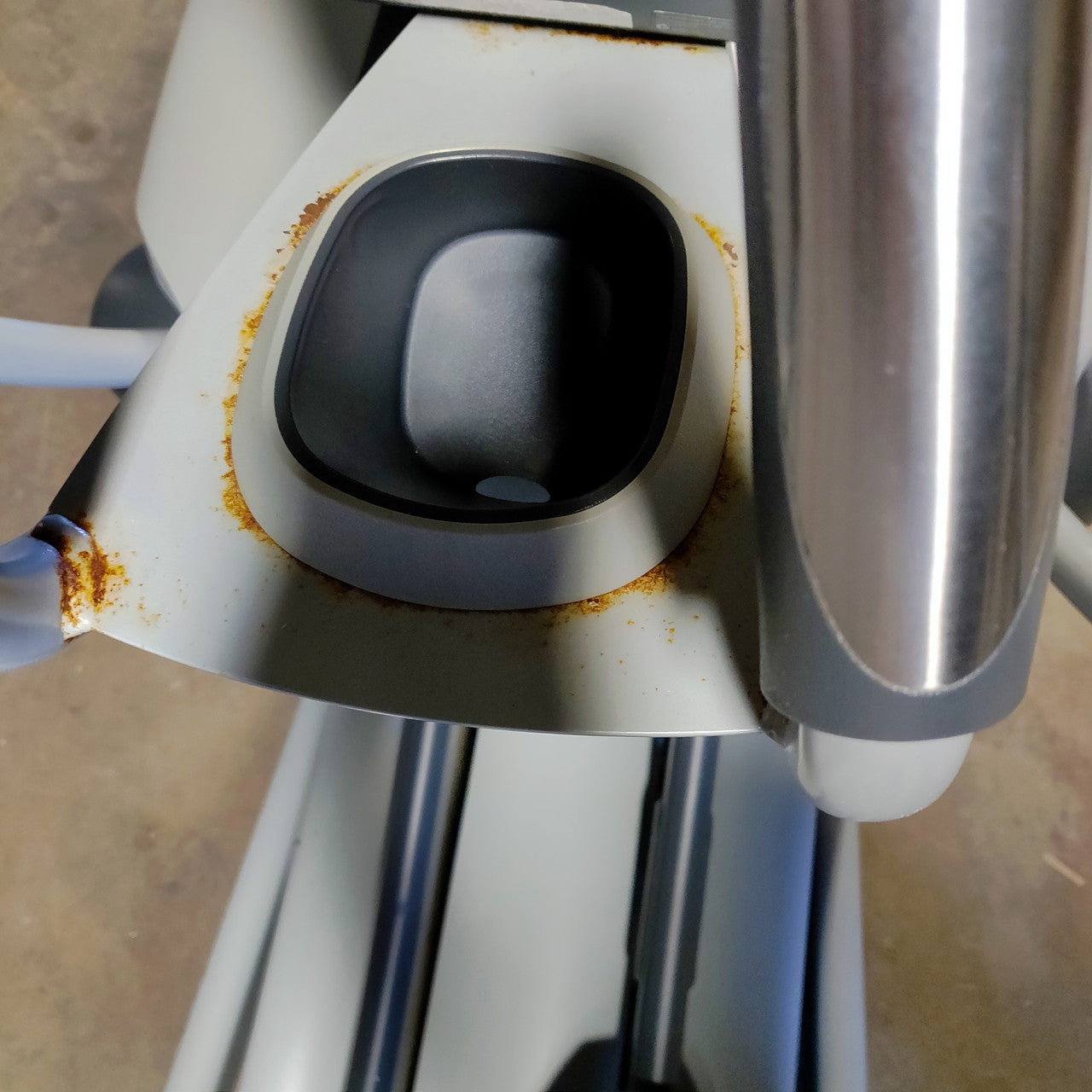 Octane XT3700 Elliptical W/Standard Console