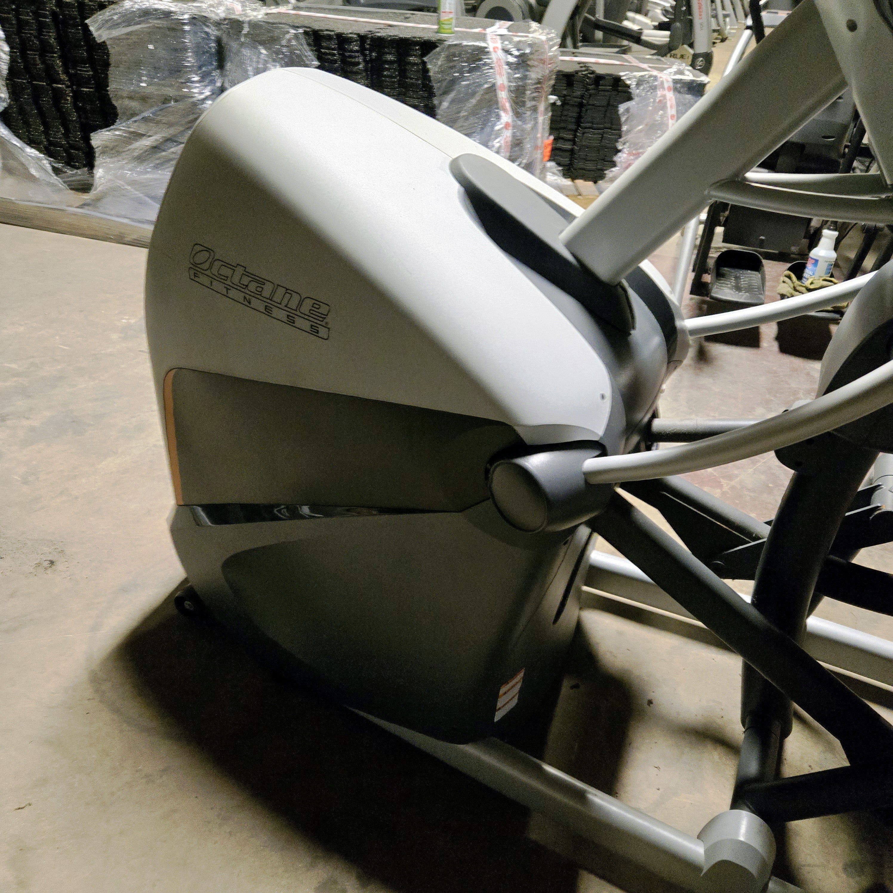 Octane XTOne Elliptical W/Standard Console and PVS