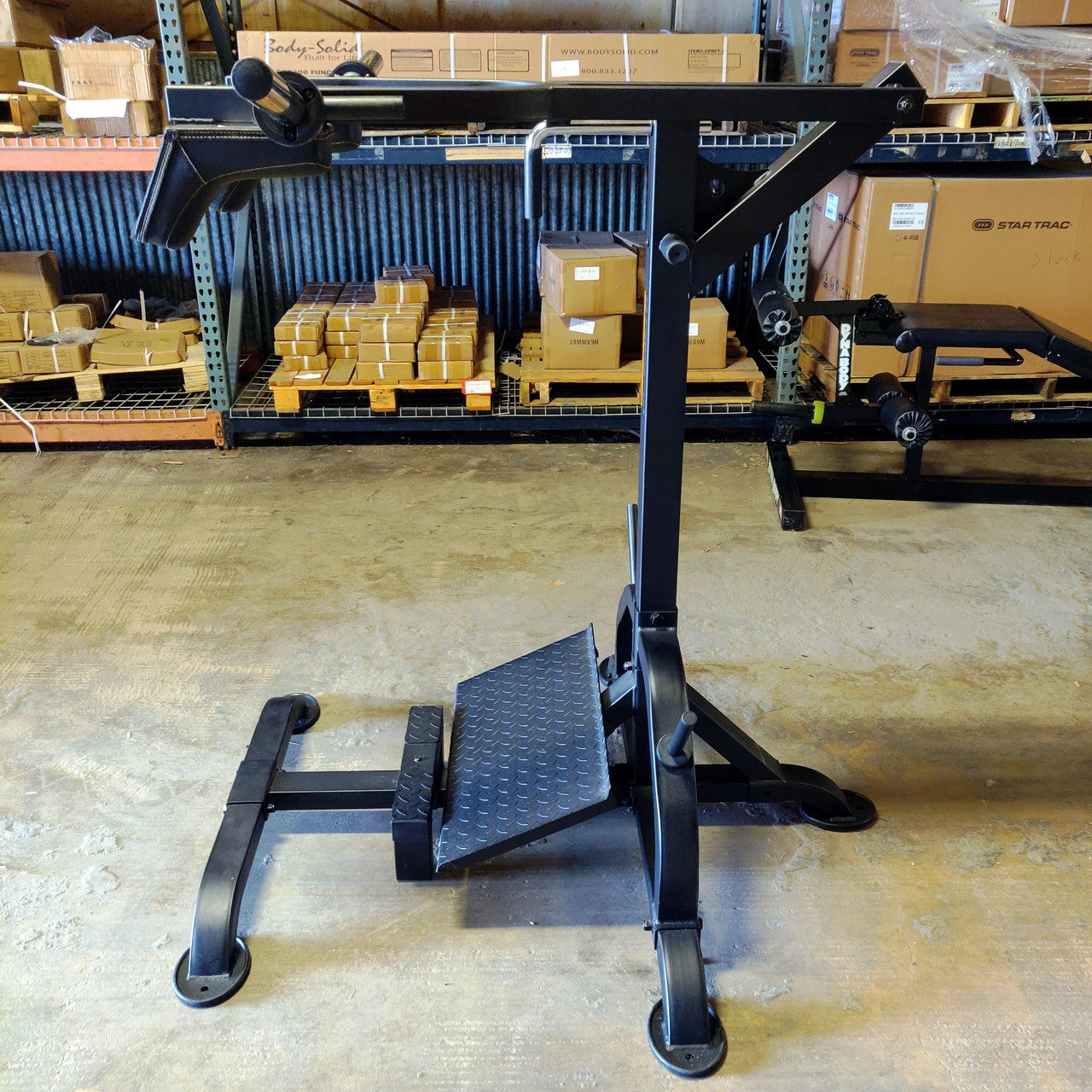 Powertec Levergym Squat/Calf Machine