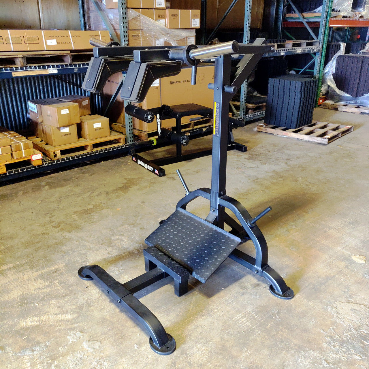 Powertec Levergym Squat/Calf Machine