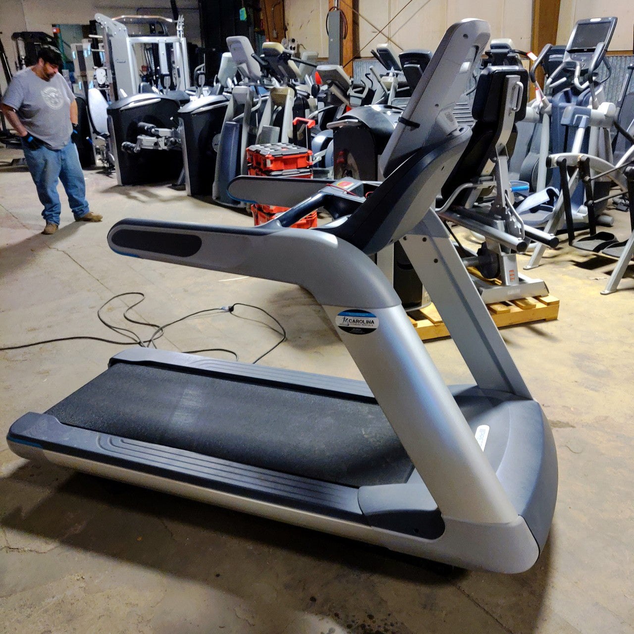 Precor 885 Treadmill with P80 Console