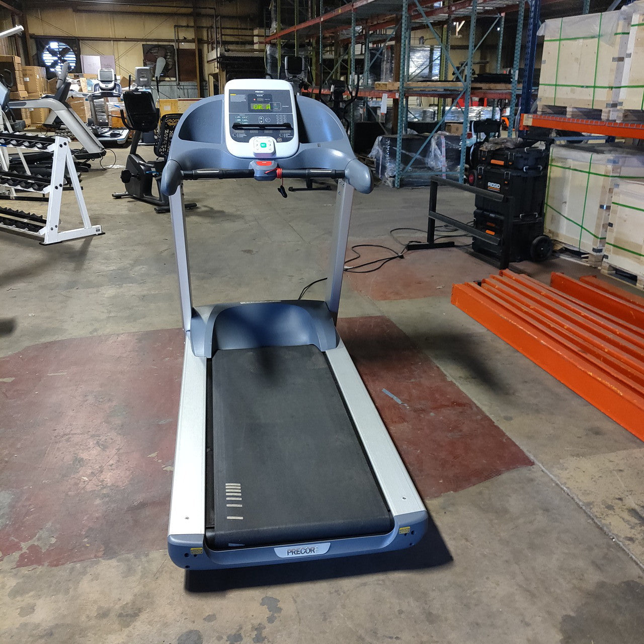 Precor 932i Experience Treadmill