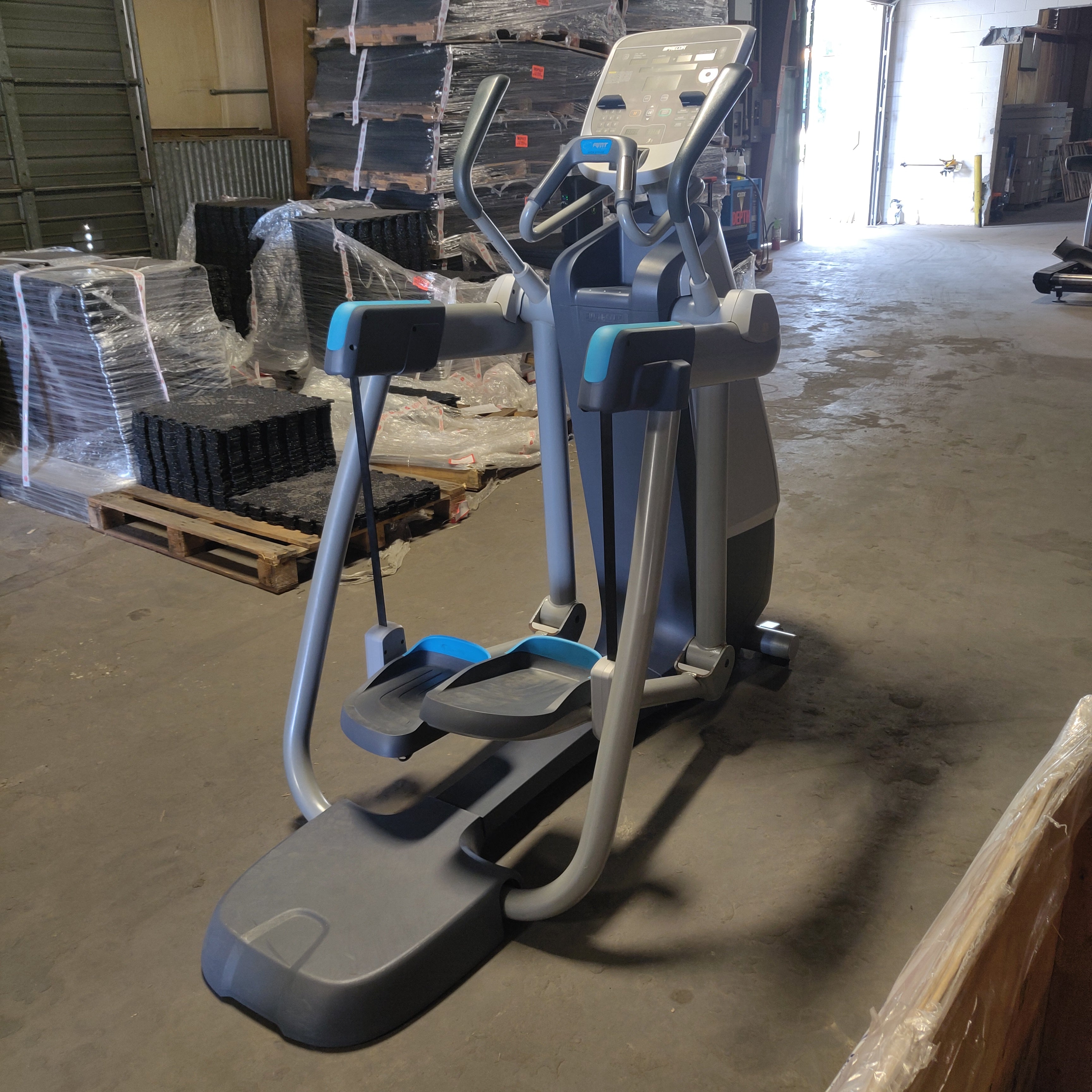 Precor AMT 12 885/835/833/813 with Open Stride Technology