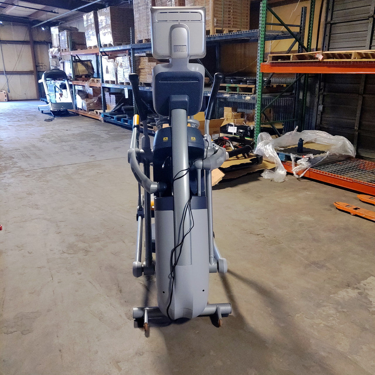 Precor AMT 100i Stepper Elliptical Stair Stepper