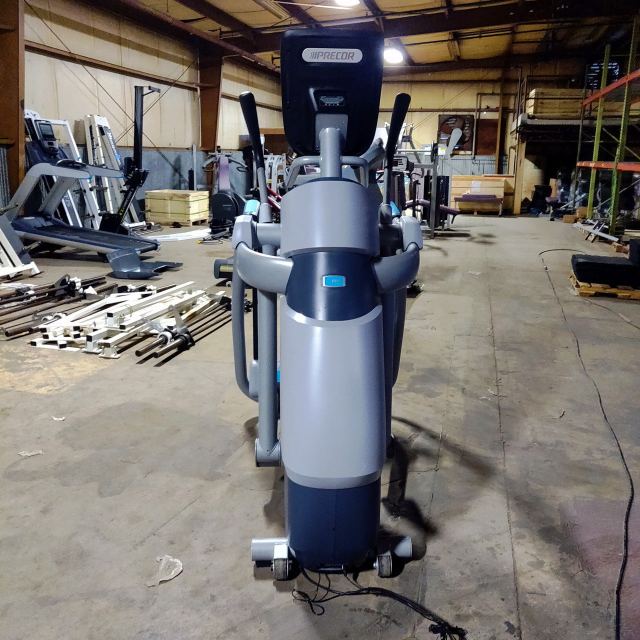 Precor AMT 865 Adaptive Motion Trainer w/ p62 Console