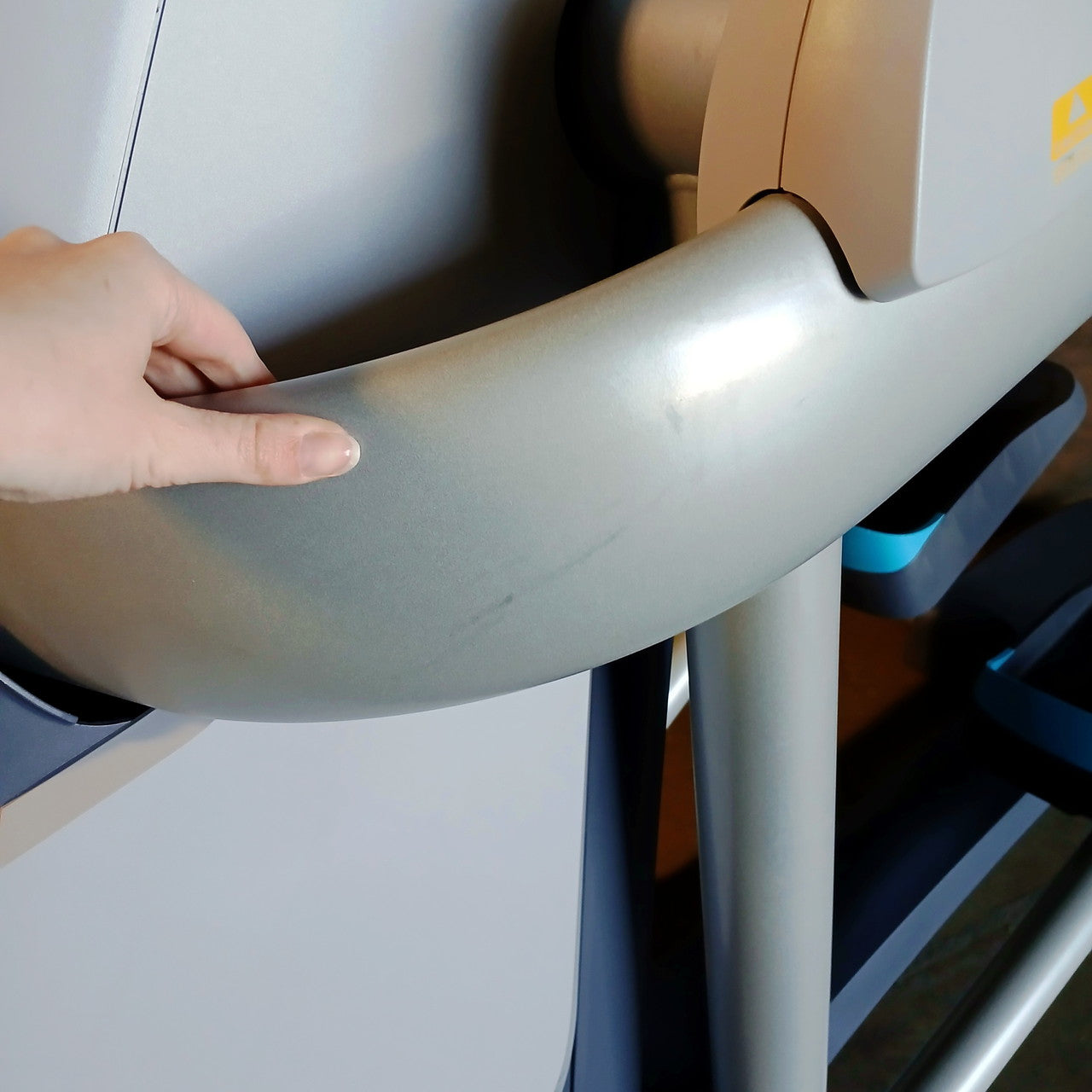 Precor AMT 865 w/ P62 Console