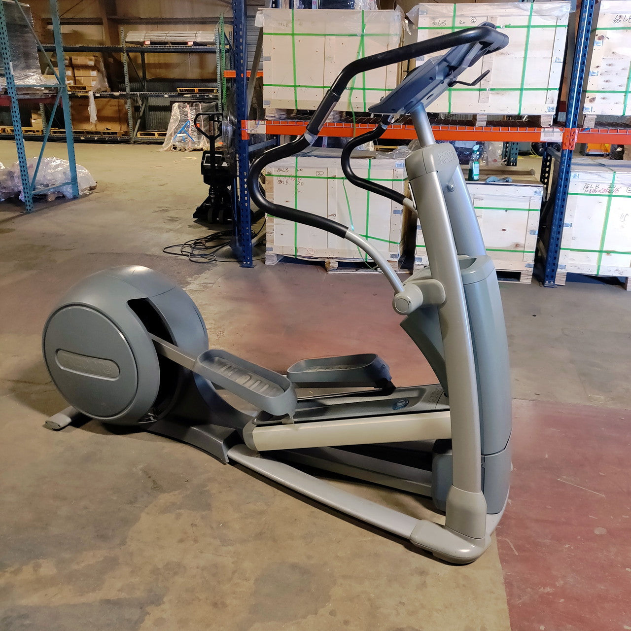 Precor EFX 546i V3 Elliptical Cross-Trainer