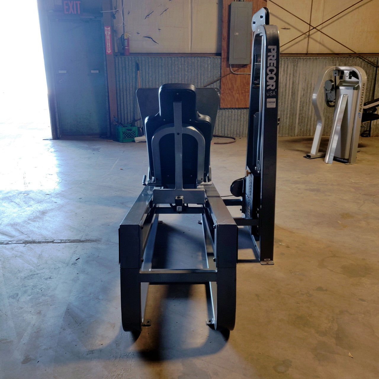 Precor Icarian Horizontal Leg Press
