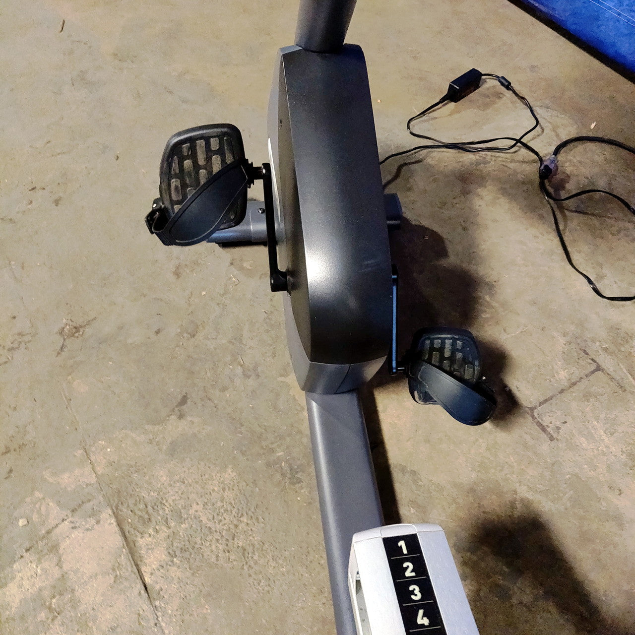 Precor RBK 685 Recumbent Bike w/ P82 Console