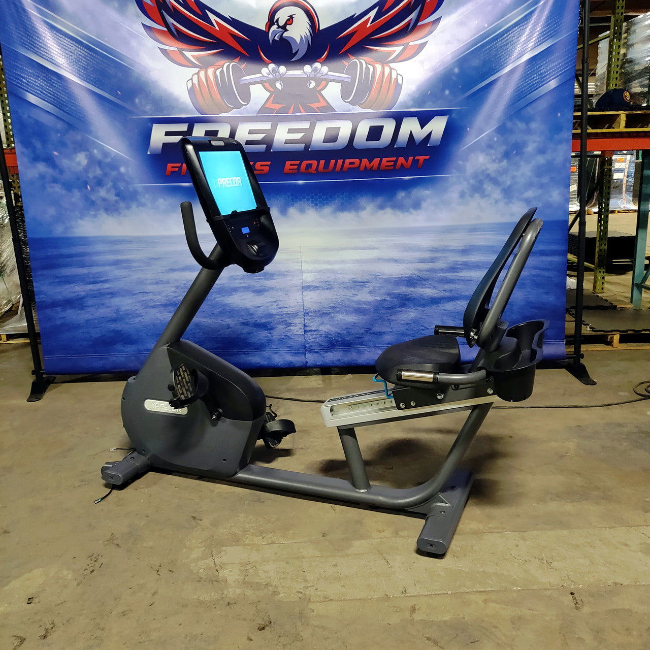 Precor RBK 685 Recumbent Bike w/ P82 Console